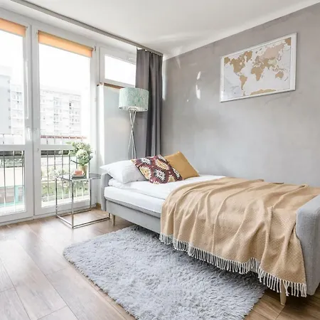 Apartman Rent Like Grzybowska 6 *